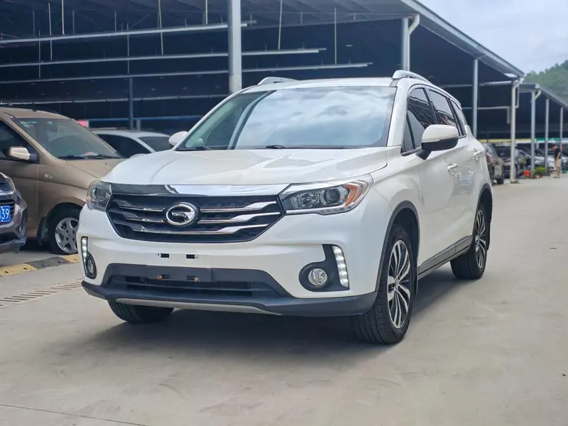 GAC Trumpchi Trumpchi GS4 200T G-DCT Люкс, 2015 — фото 1