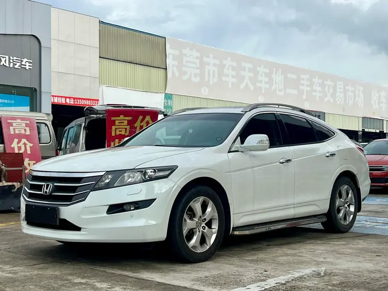 Honda Crosstour, 2012