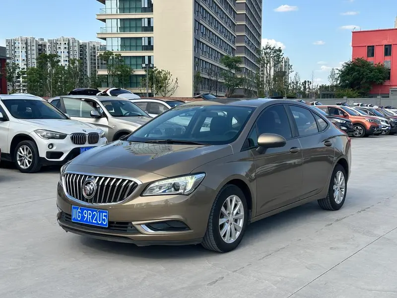 Buick Verano Sedan 20T Dual Clutch Leading Version, 2015 — фото 1