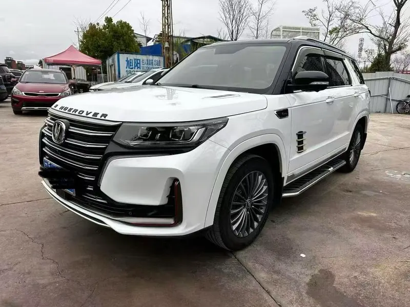 Changan CS95, 2021