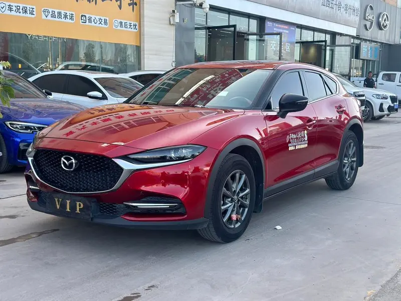 Mazda CX-4, 2021