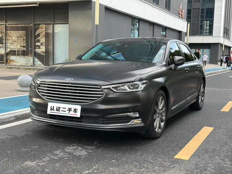 Ford Taurus, 2019
