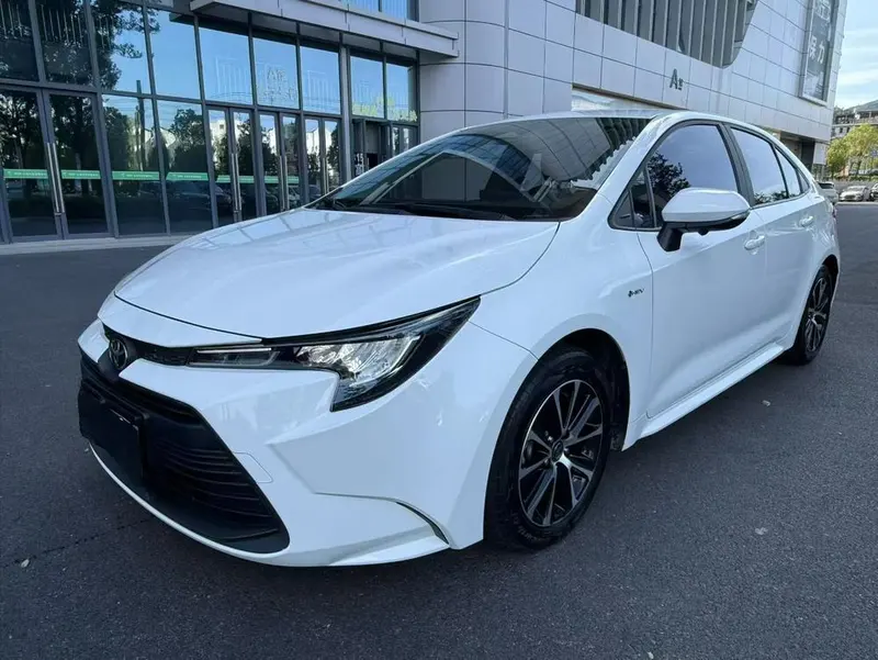 Toyota Levin Dual Engine 1.8L Leading Edition, 2024 — фото 1