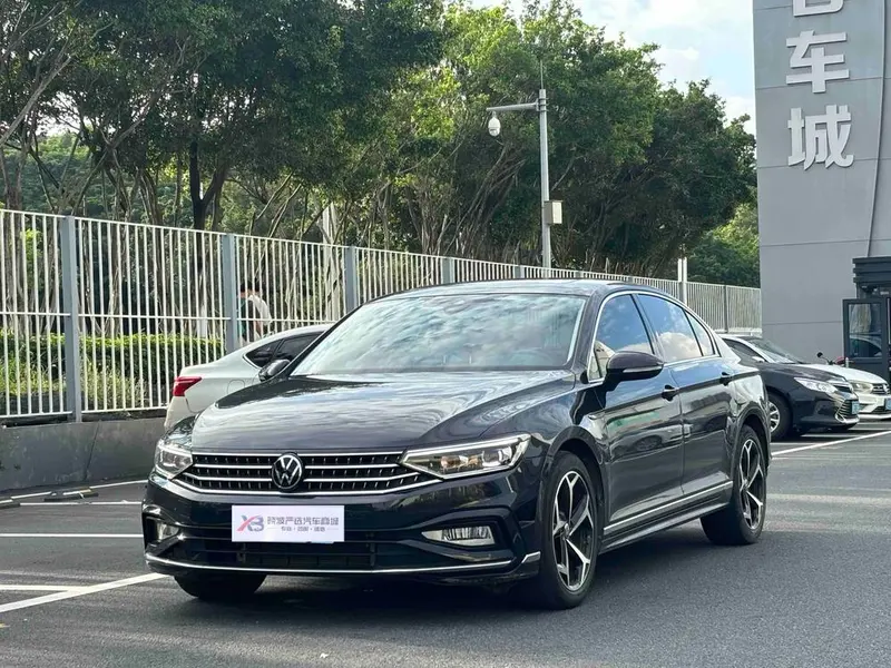 Volkswagen Magotan, 2023