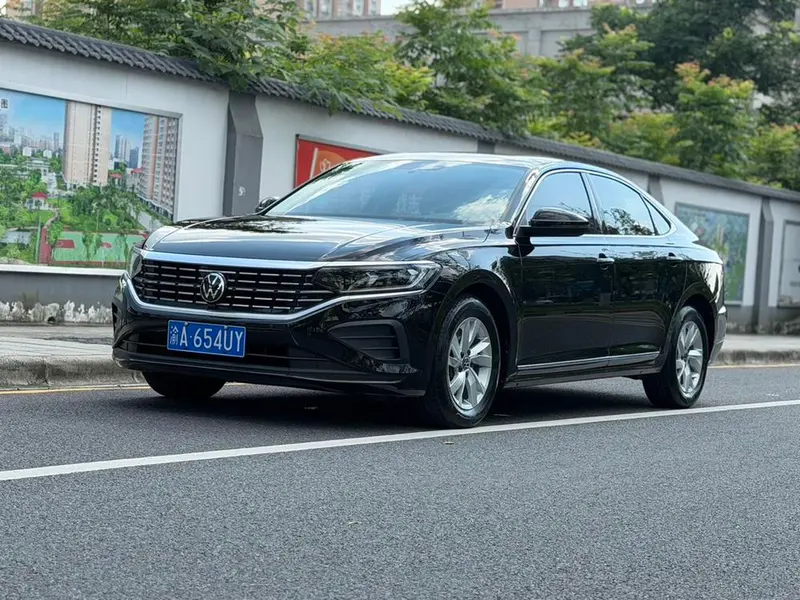 Volkswagen Passat, 2023