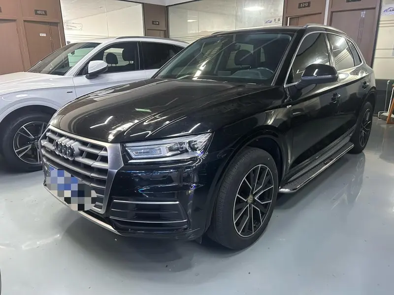 Audi Q5L, 2020