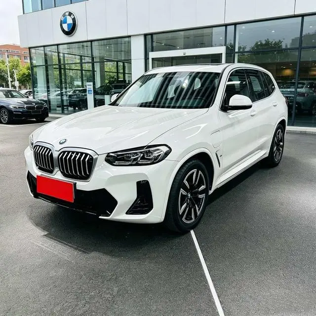 BMW iX3, 2024