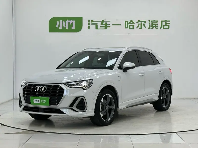 Audi Q3, 2023