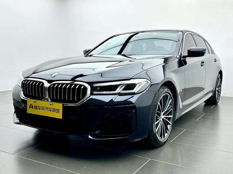 BMW 5-Series, 2023