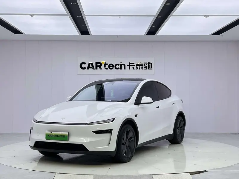 Tesla Model Y Edition, 2026 — фото 1