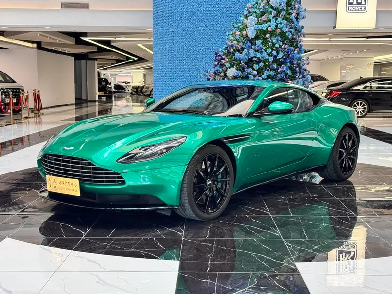 Aston Martin DB11, 2019