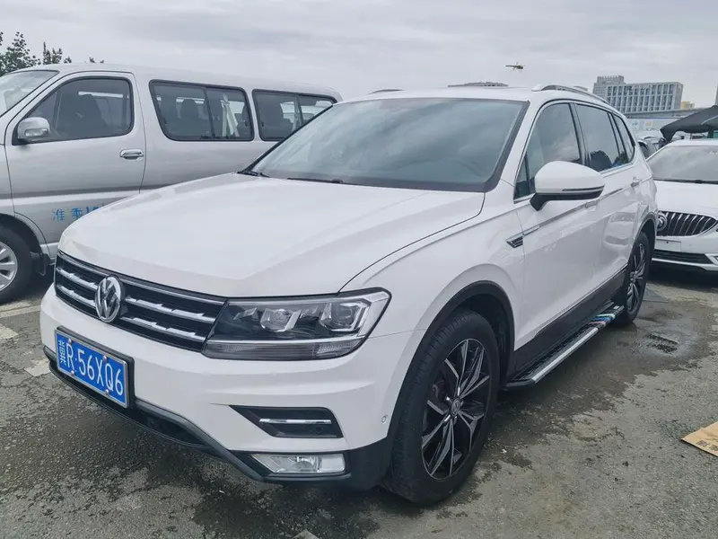 Volkswagen Tiguan L 330TSI Auto 2WD Luxury Edition CN6, 2019 — фото 1