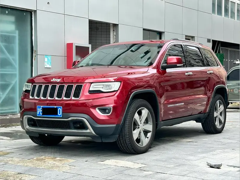 Jeep Grand Cherokee (Import), 2015