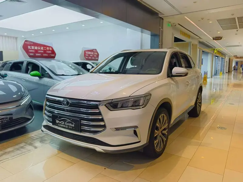 BYD Song Pro DM DM 1.5T 4WD Performance Edition Luxury Version, 2019 — фото 1