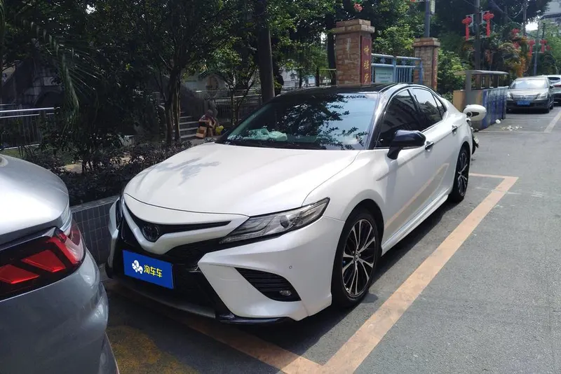 Toyota Camry, 2018
