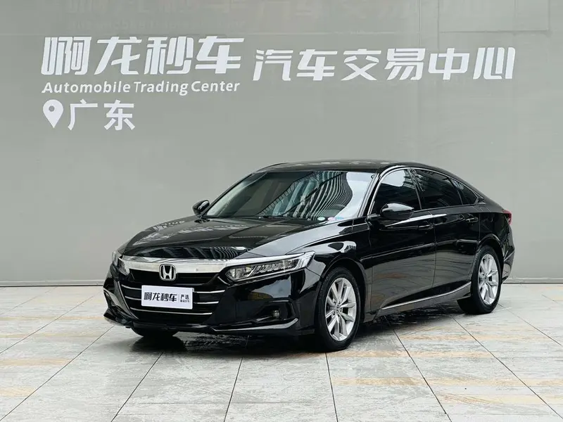 Honda Accord 260TURBO Luxury Edition, 2022 — фото 1
