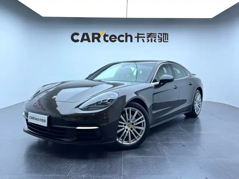 Porsche Panamera, 2018