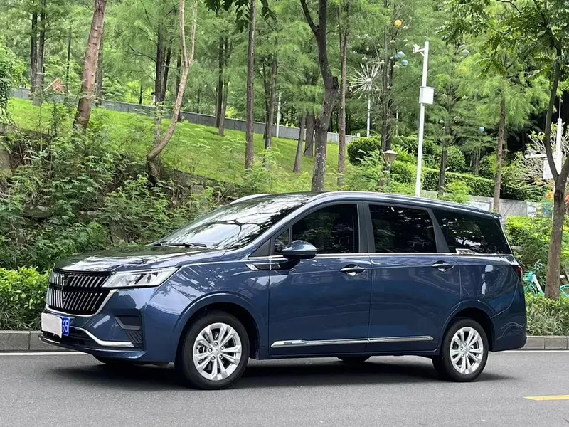 Wuling Jiachen, 2022