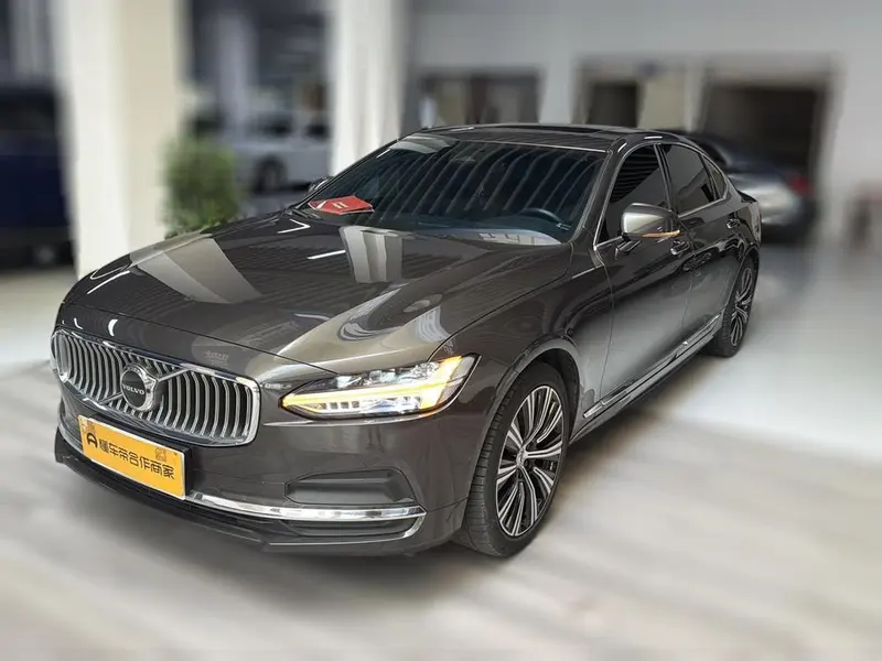 Volvo S90, 2022