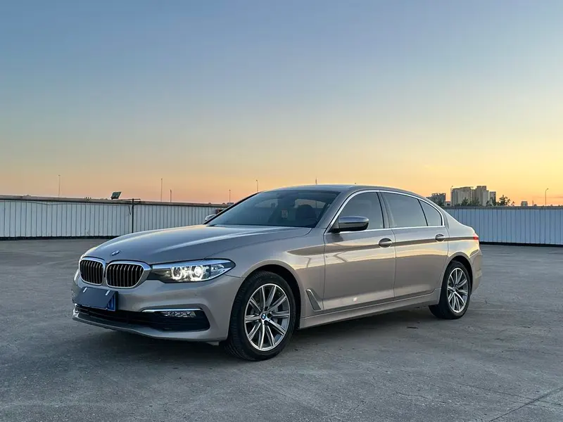 BMW 5-Series, 2018