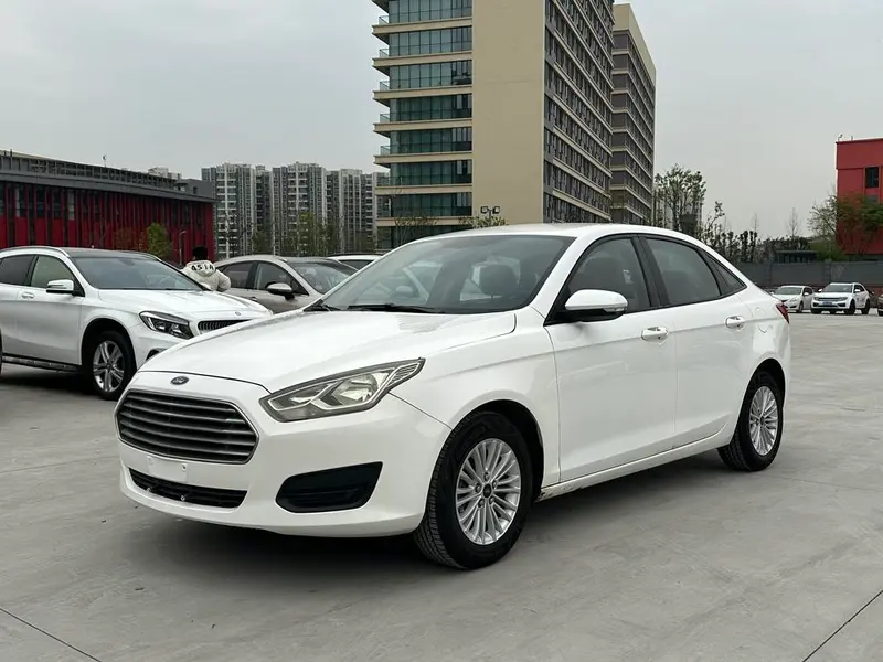Ford Escort 1.5L Auto Comfort Version, 2017 — фото 1
