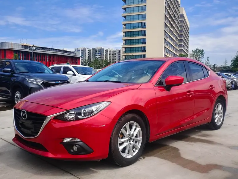 Mazda 3 Axela, 2016