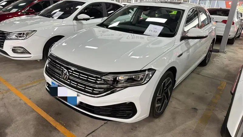 Volkswagen Sagitar, 2024