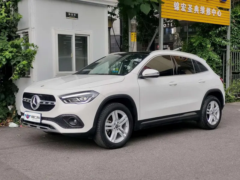 Mercedes-Benz GLA GLA 200, 2022 — фото 1