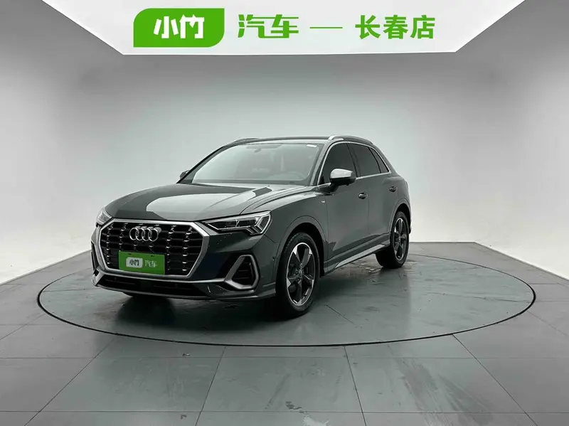 Audi Q3, 2023