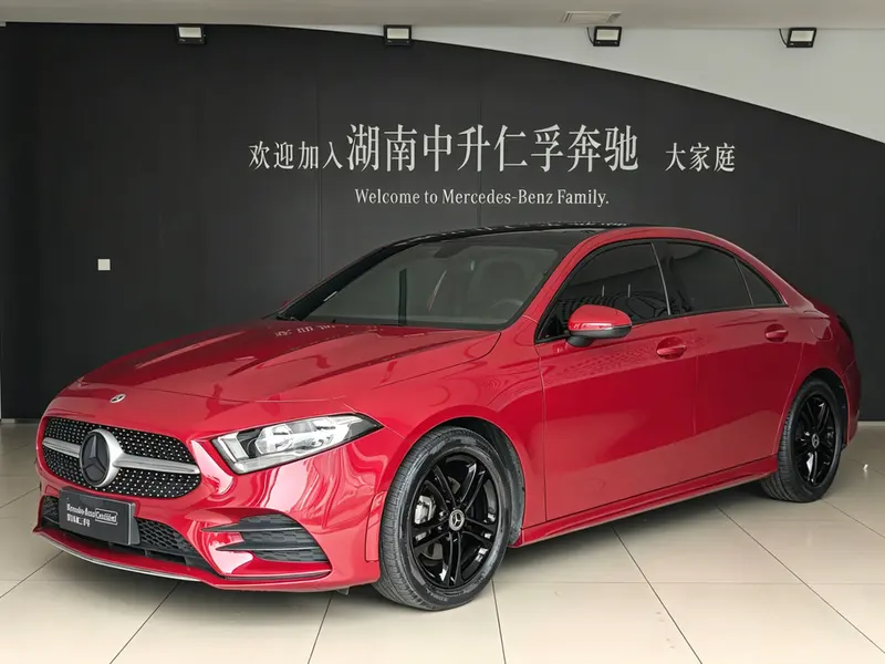 Mercedes-Benz A-Class A 180 L, 2022 — фото 1