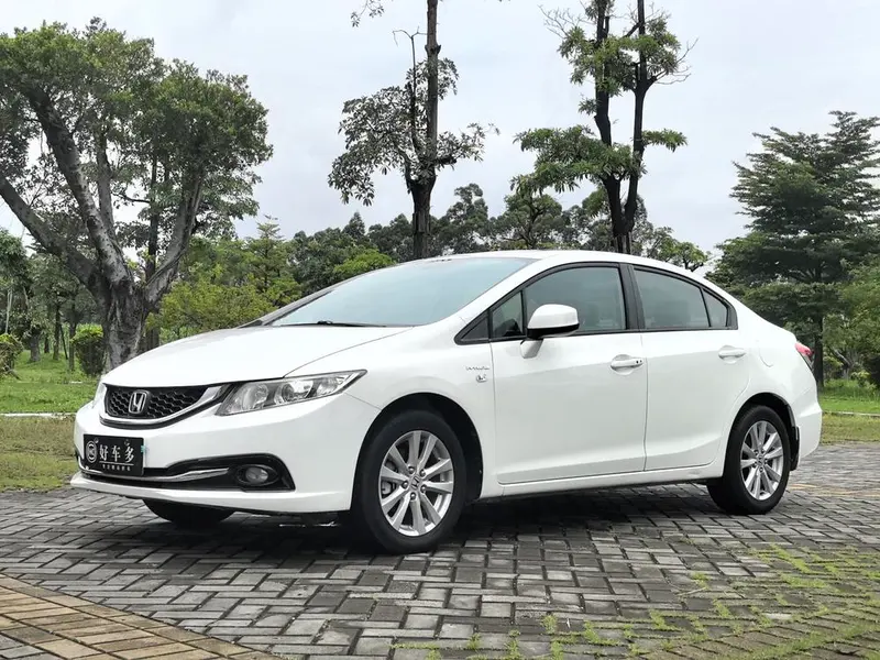 Honda Civic 1.8L Auto Comfort Edition, 2014 — фото 1
