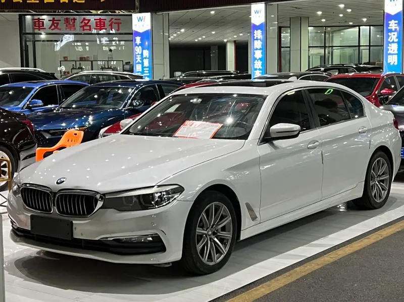 BMW 5-Series, 2018