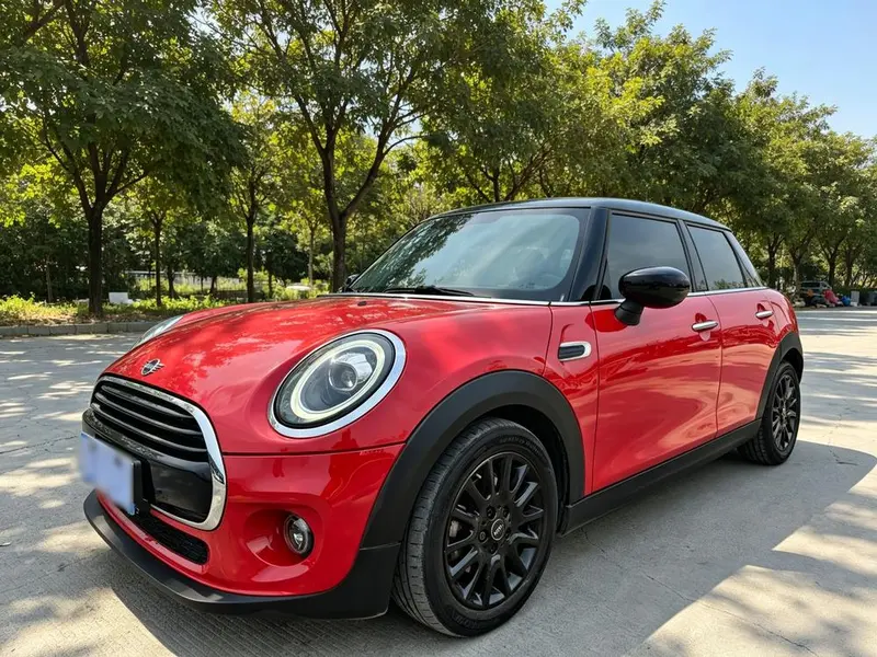 MINI MINI 1.5T COOPER Classic Edition, 2021 — фото 1
