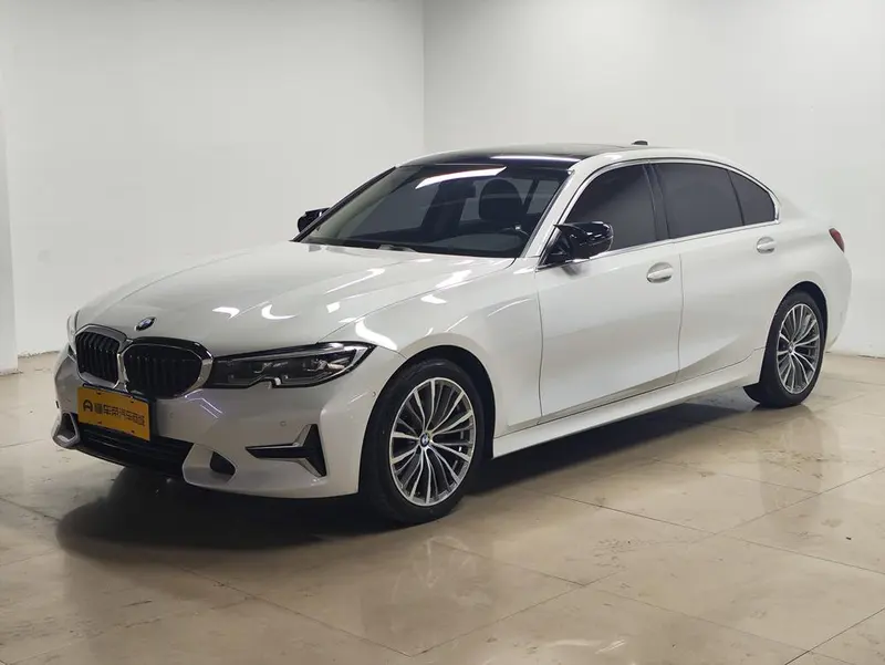 BMW 3-Series, 2020