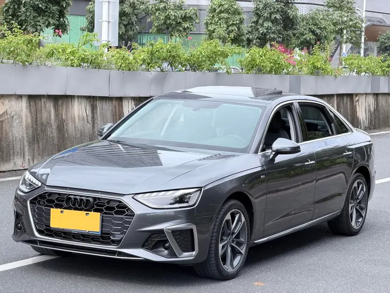 Audi A4L 40 TFSI Fashion Version, 2023 — фото 1