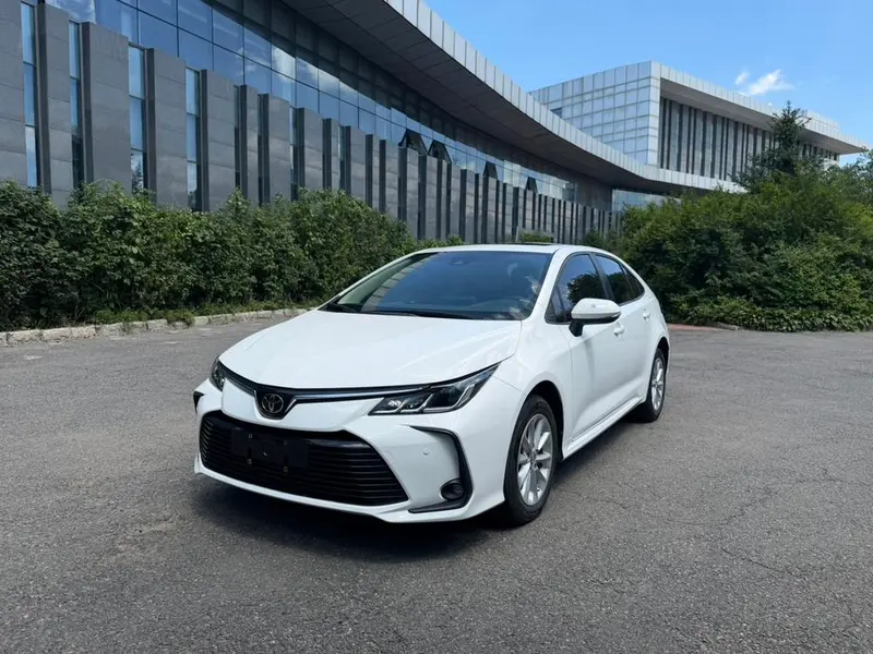 Toyota Corolla 1.2T S-CVT Elite PLUS Edition, 2021 — фото 1