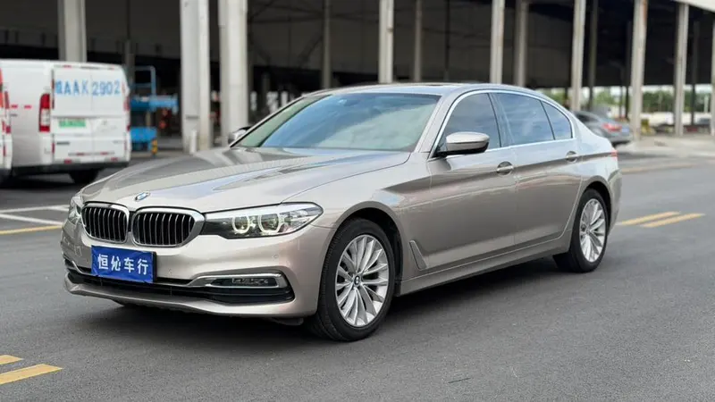 BMW 5-Series, 2019