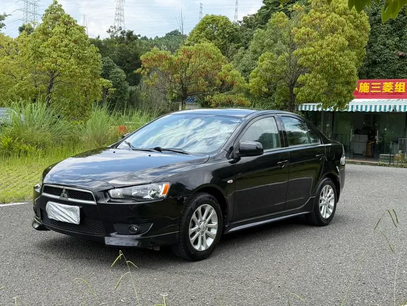 Mitsubishi Lancer EX Fashion Edition 1.8L Manual Comfort Version, 2011 — фото 1