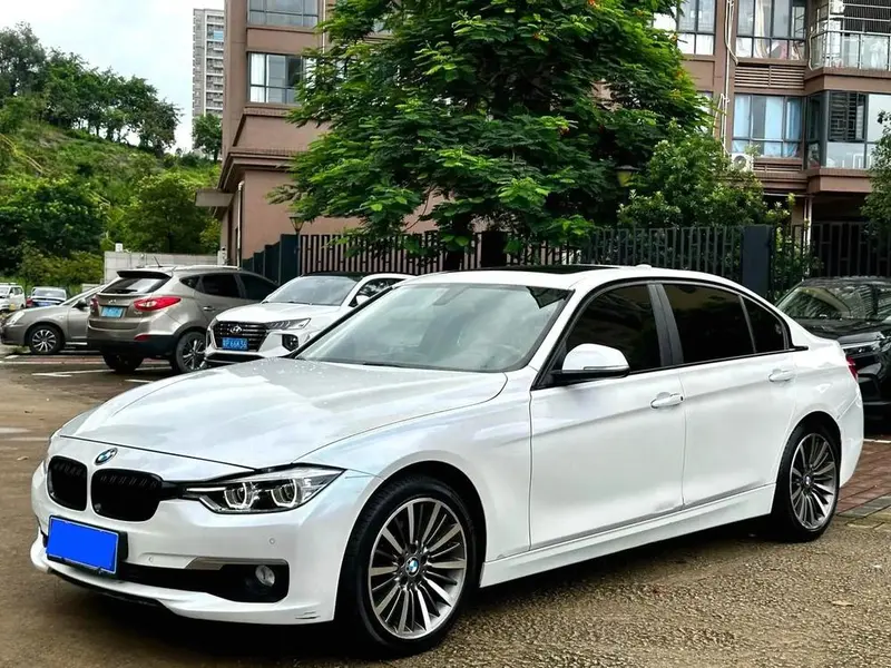 BMW 3-Series, 2019
