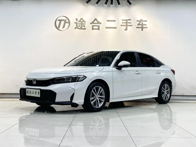 Honda Civic 240TURBO CVT 智趣Plus, 2025 — фото 1