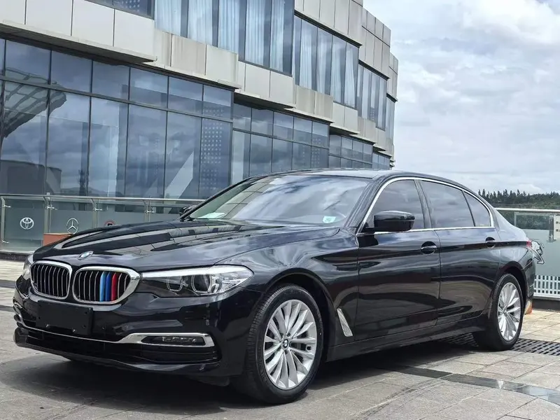 BMW 5-Series, 2019
