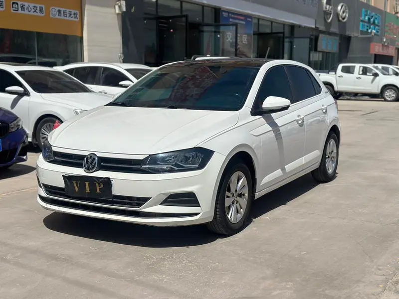 Volkswagen Polo Plus 1.5L Auto Panoramic Edition, 2019 — фото 1