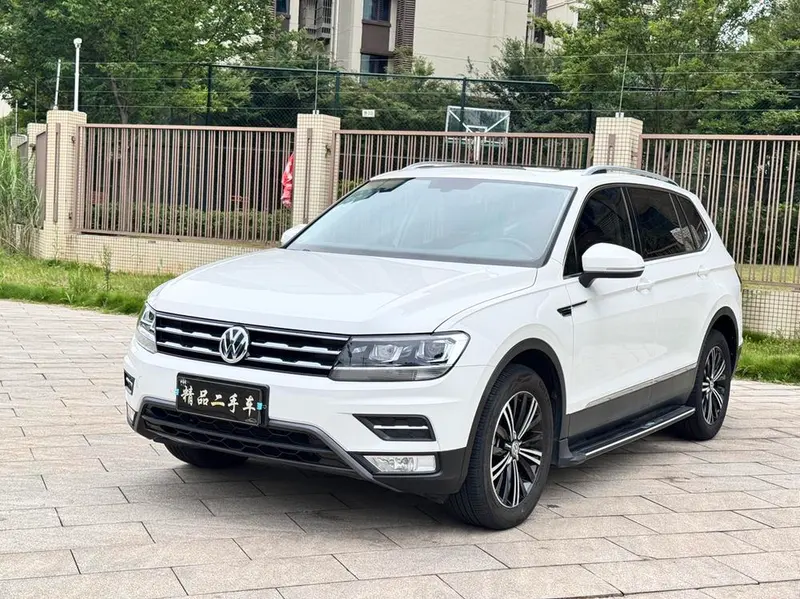 Volkswagen Tiguan L, 2020