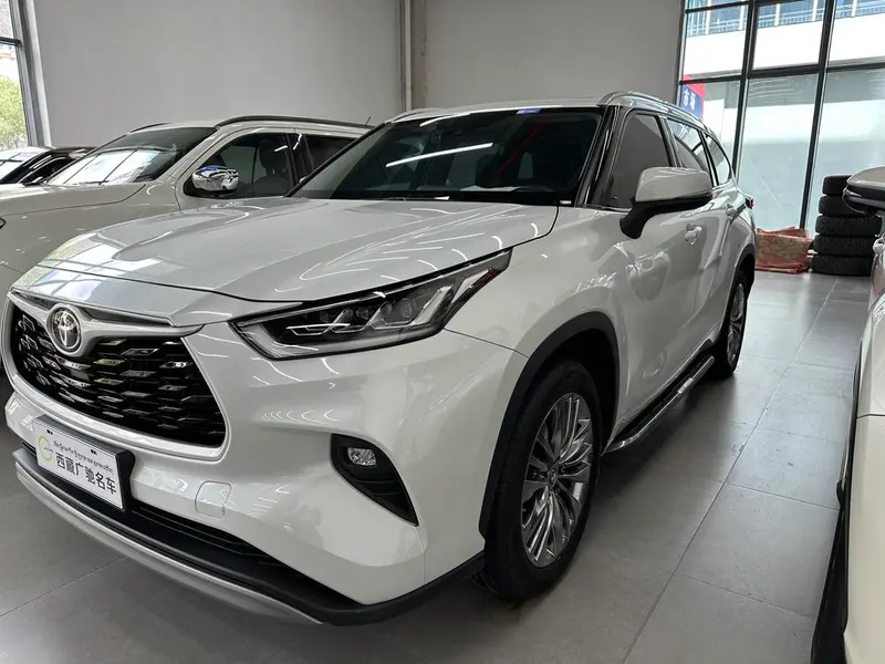 Toyota Highlander, 2022