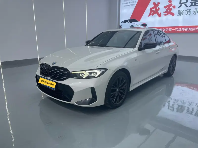 BMW 3-Series, 2023