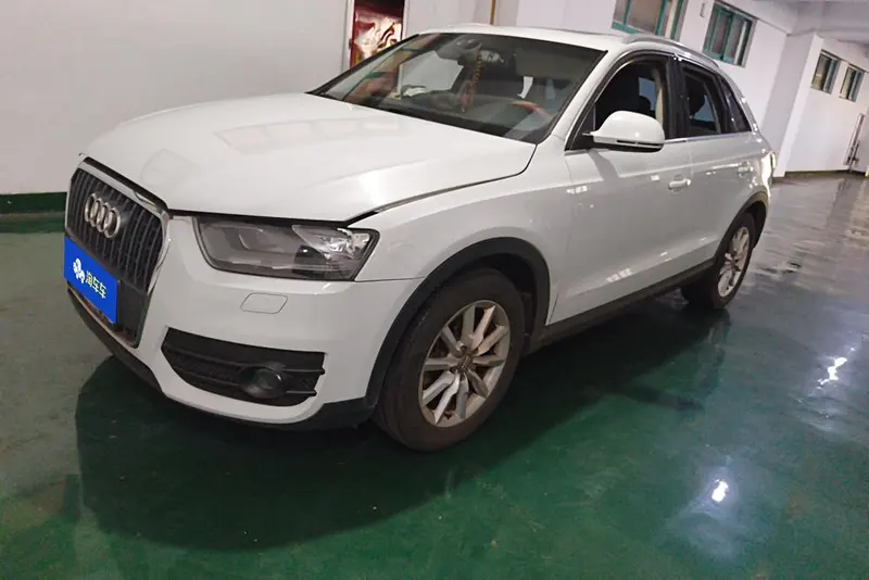 Audi Q3, 2015