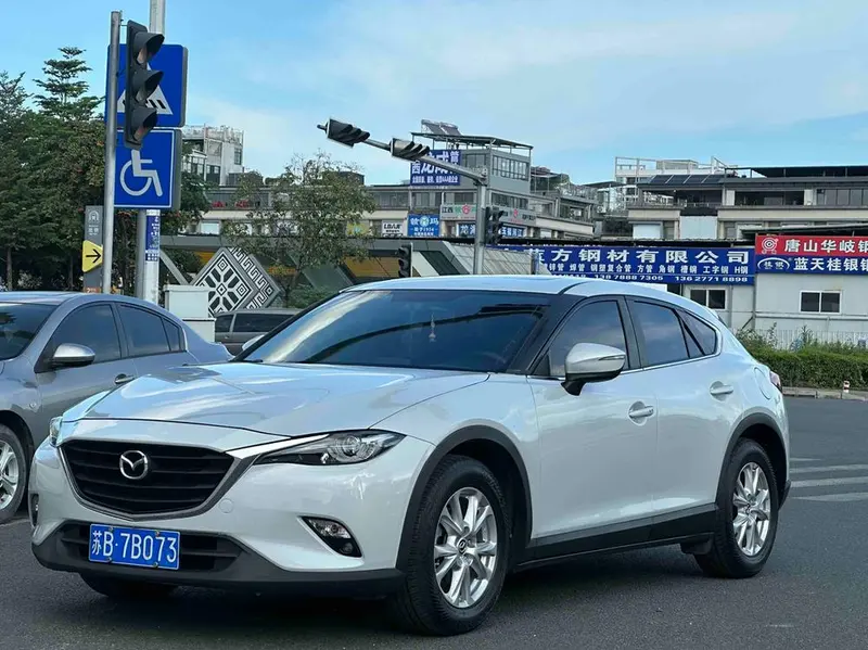 Mazda CX-4 2.0L Auto 2WD Blue Edition, 2016 — фото 1