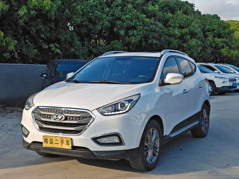 Hyundai ix35 2.0L Auto 2WD Smart Version CN5, 2015 — фото 1