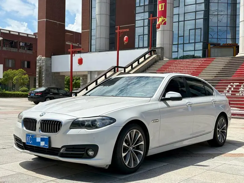 BMW 5-Series, 2017