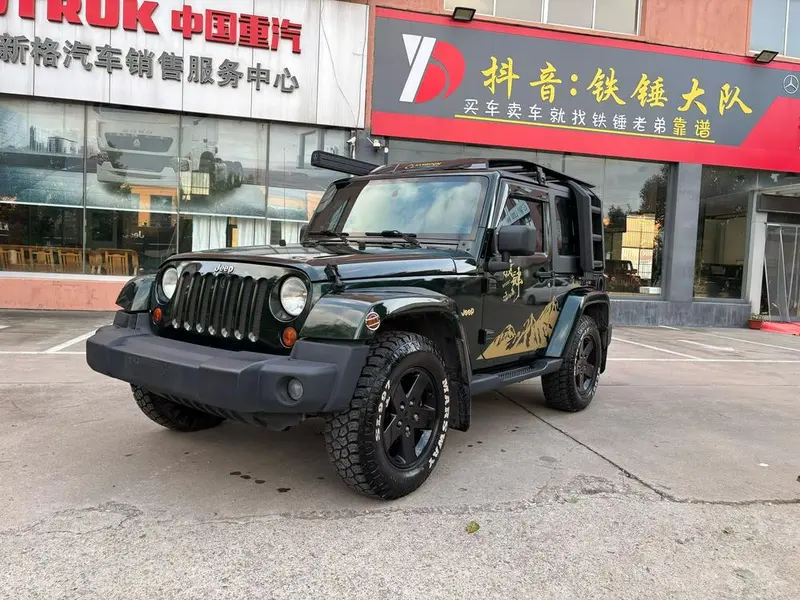 Jeep Wrangler, 2010
